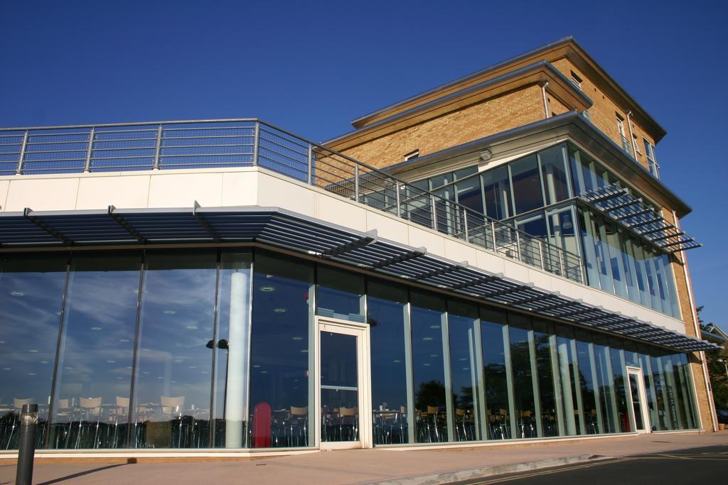 Of - Holland Hall Apartamento Exeter